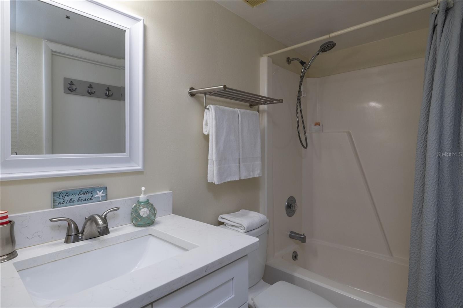 Image 16 of 26 For 3405 Atlantic Avenue 601