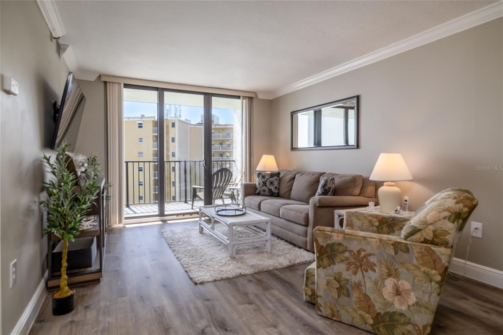 Image 5 of 26 For 3405 Atlantic Avenue 601