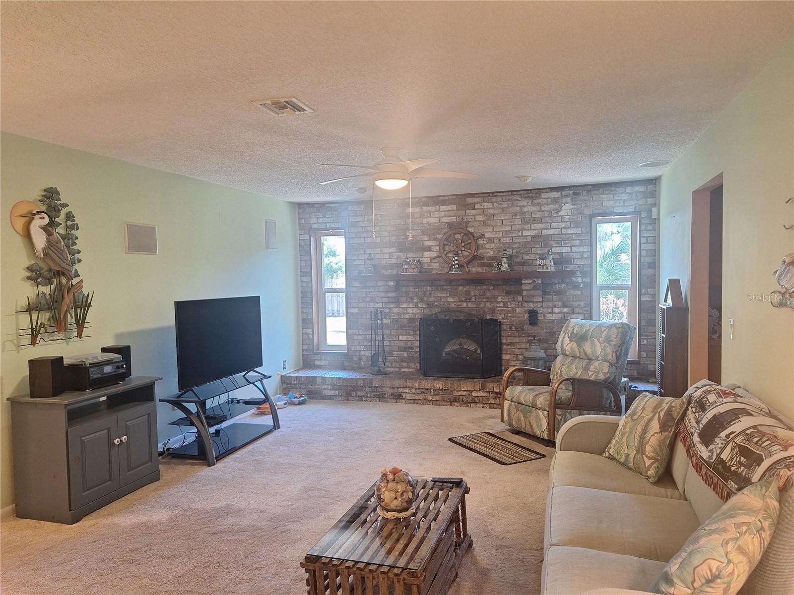 Image 11 of 29 For 2707 Pine Tree Drive