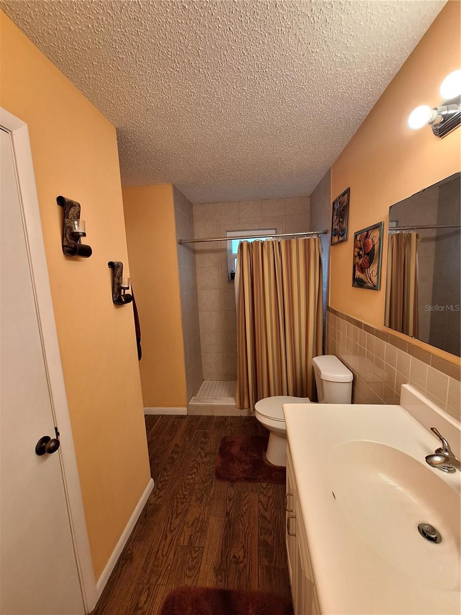 Image 20 of 29 For 2707 Pine Tree Drive