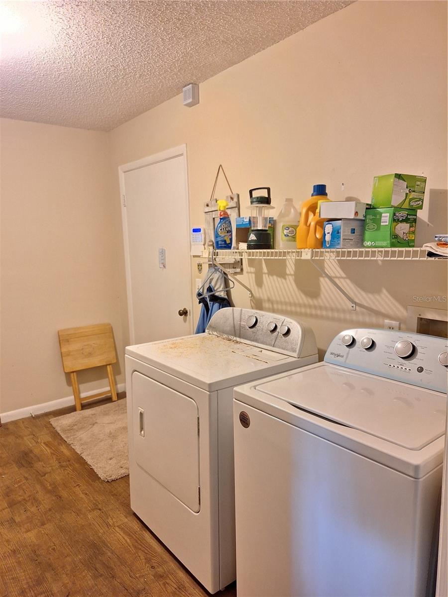 Image 23 of 29 For 2707 Pine Tree Drive