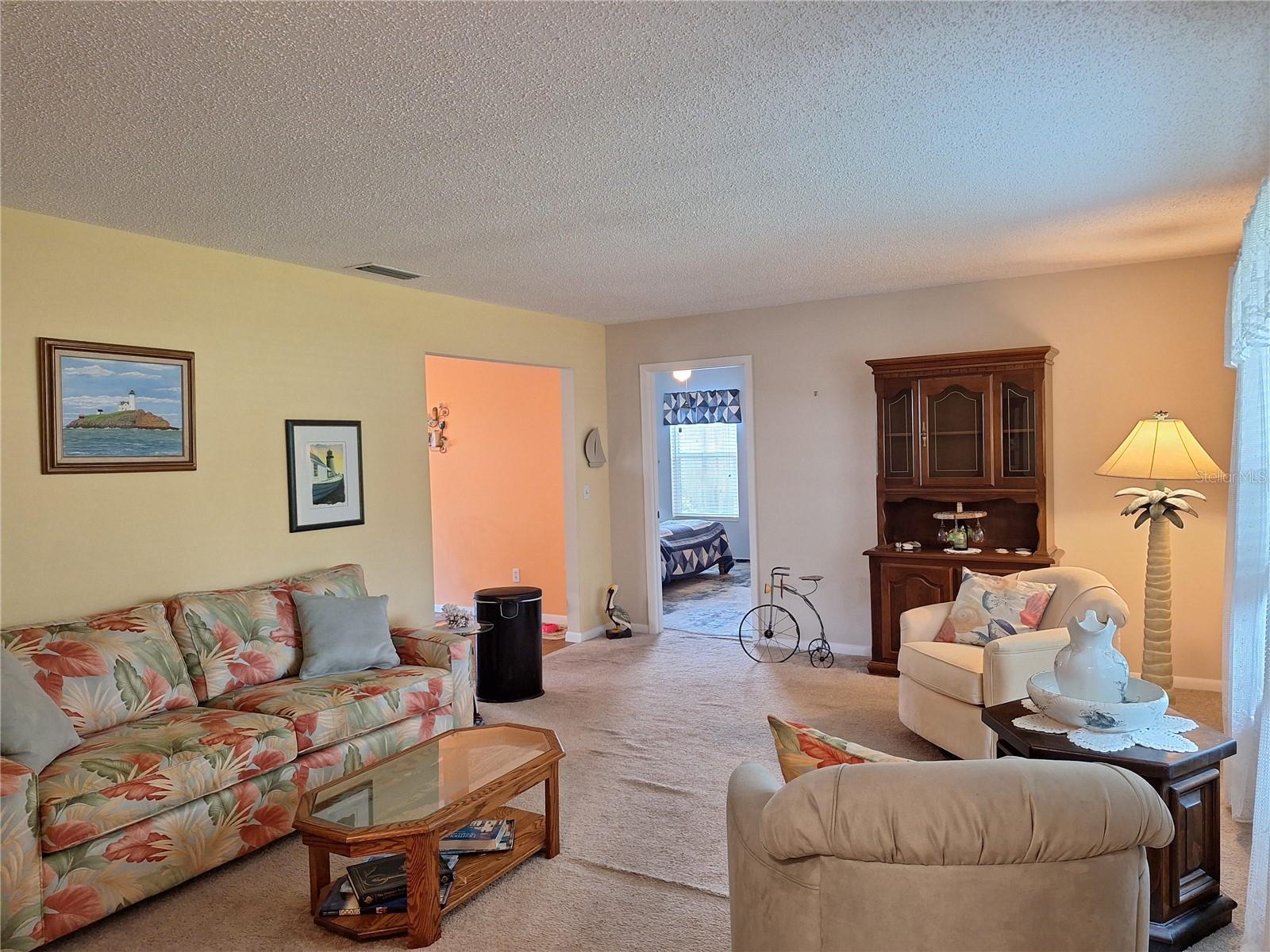 Image 4 of 29 For 2707 Pine Tree Drive