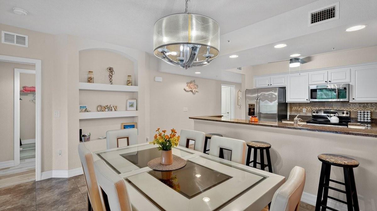 Image 15 of 40 For 5300 Atlantic Avenue 19-203