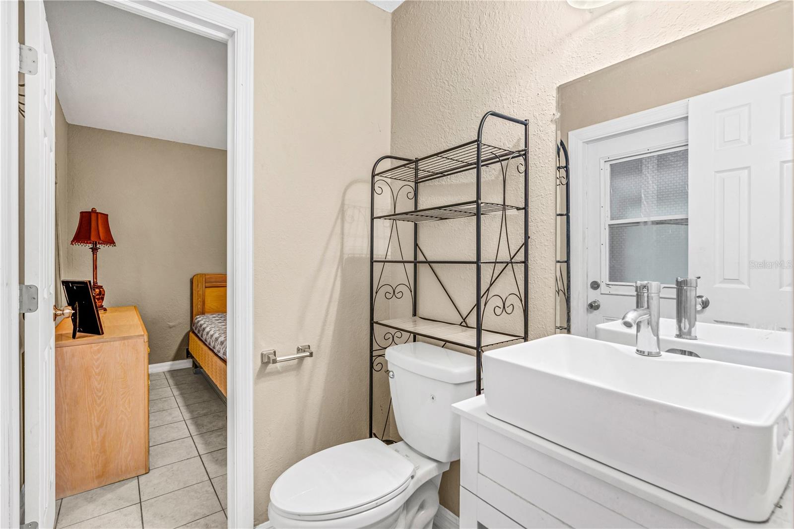 Image 15 of 32 For 240 Newcomb Street