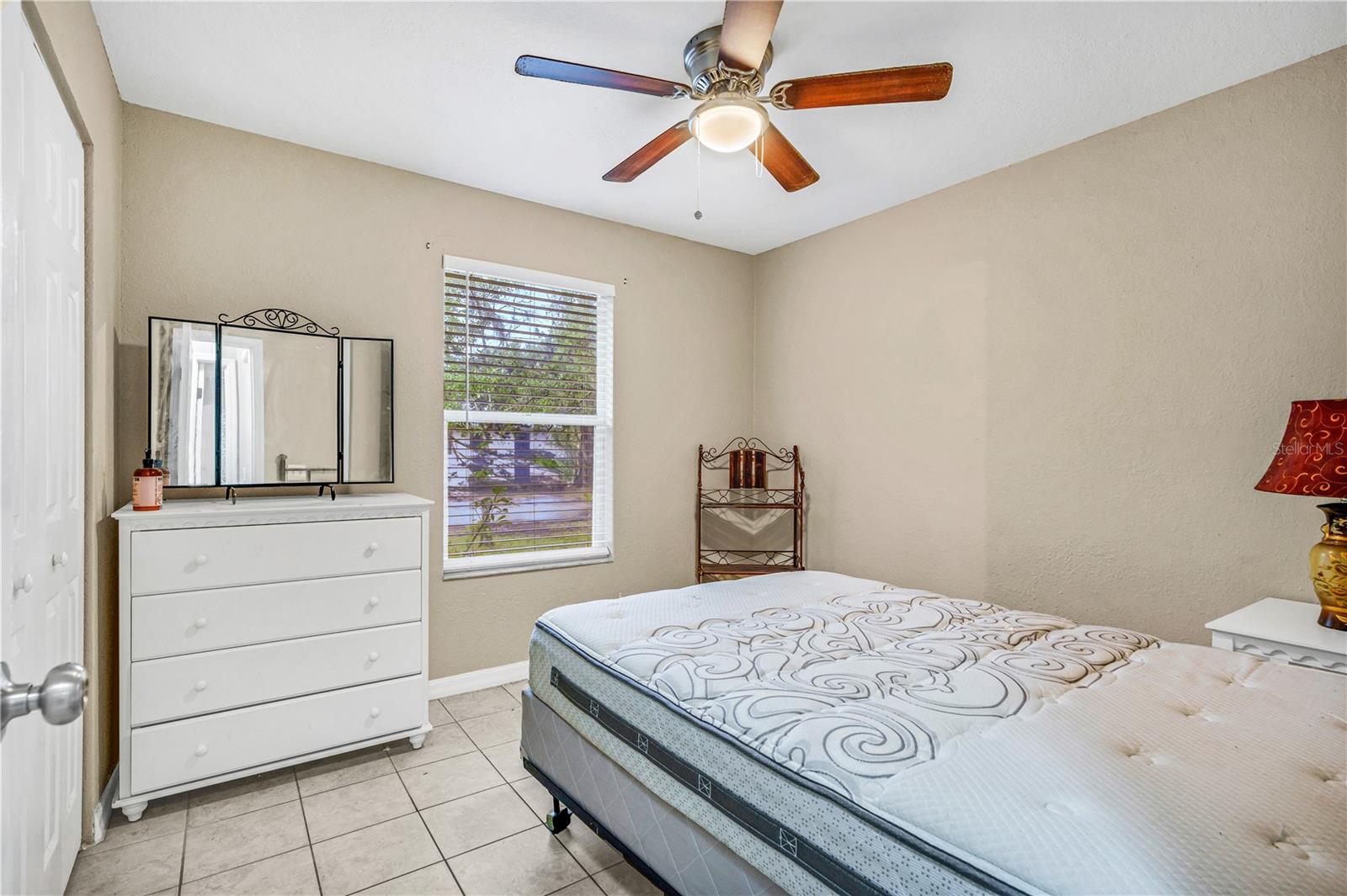 Image 18 of 32 For 240 Newcomb Street