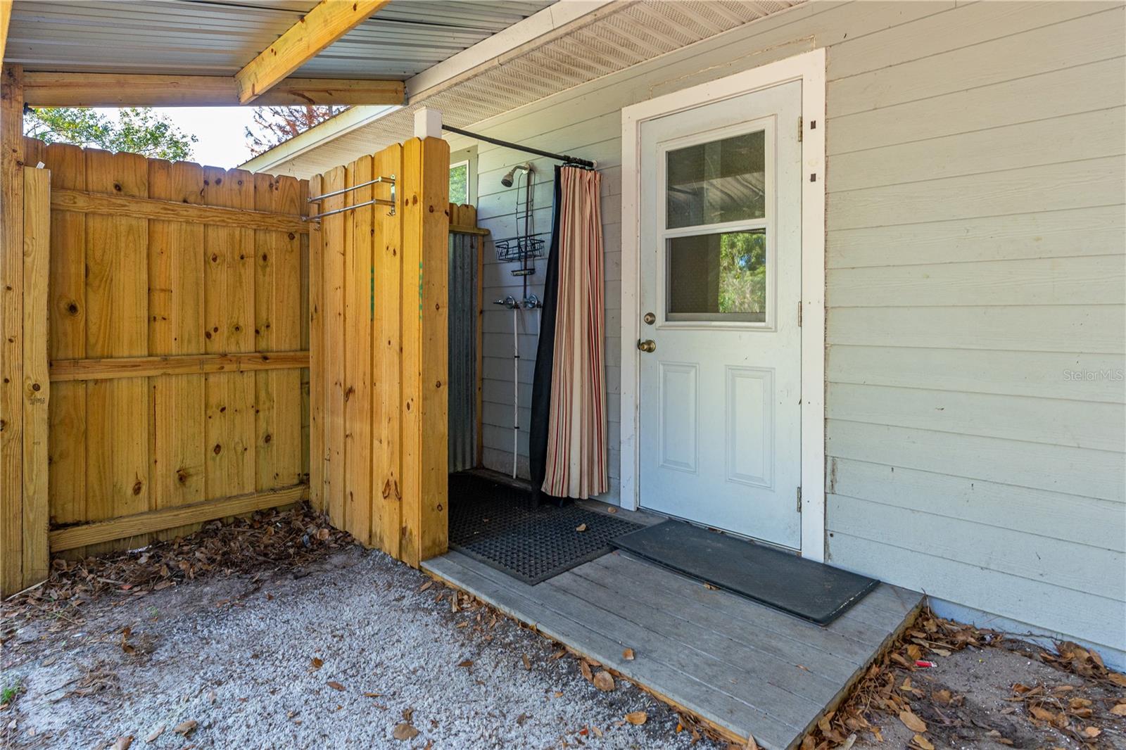 Image 25 of 32 For 240 Newcomb Street