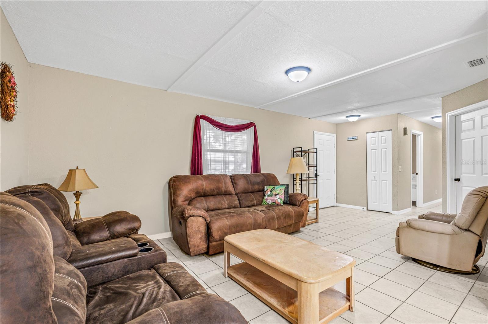 Image 8 of 32 For 240 Newcomb Street