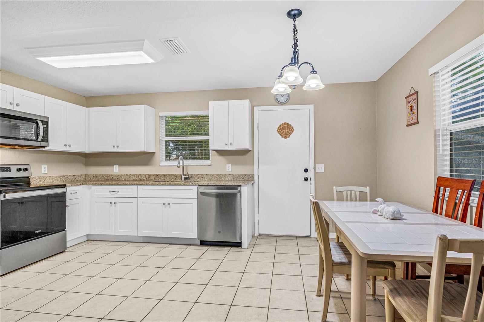 Image 9 of 32 For 240 Newcomb Street