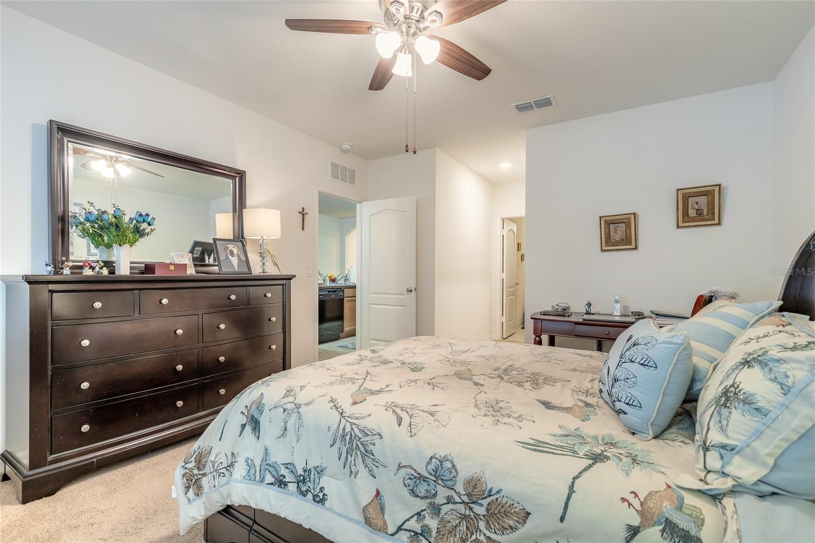 Image 25 of 46 For 116 Fishermans Cove Drive