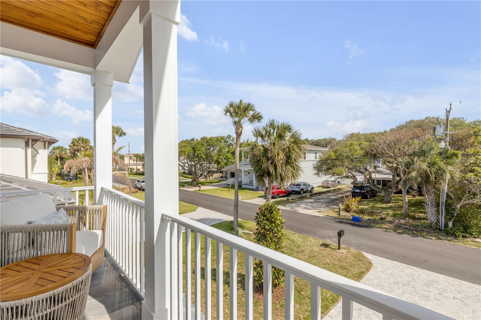 Image 81 of 100 For 210 Due East Street