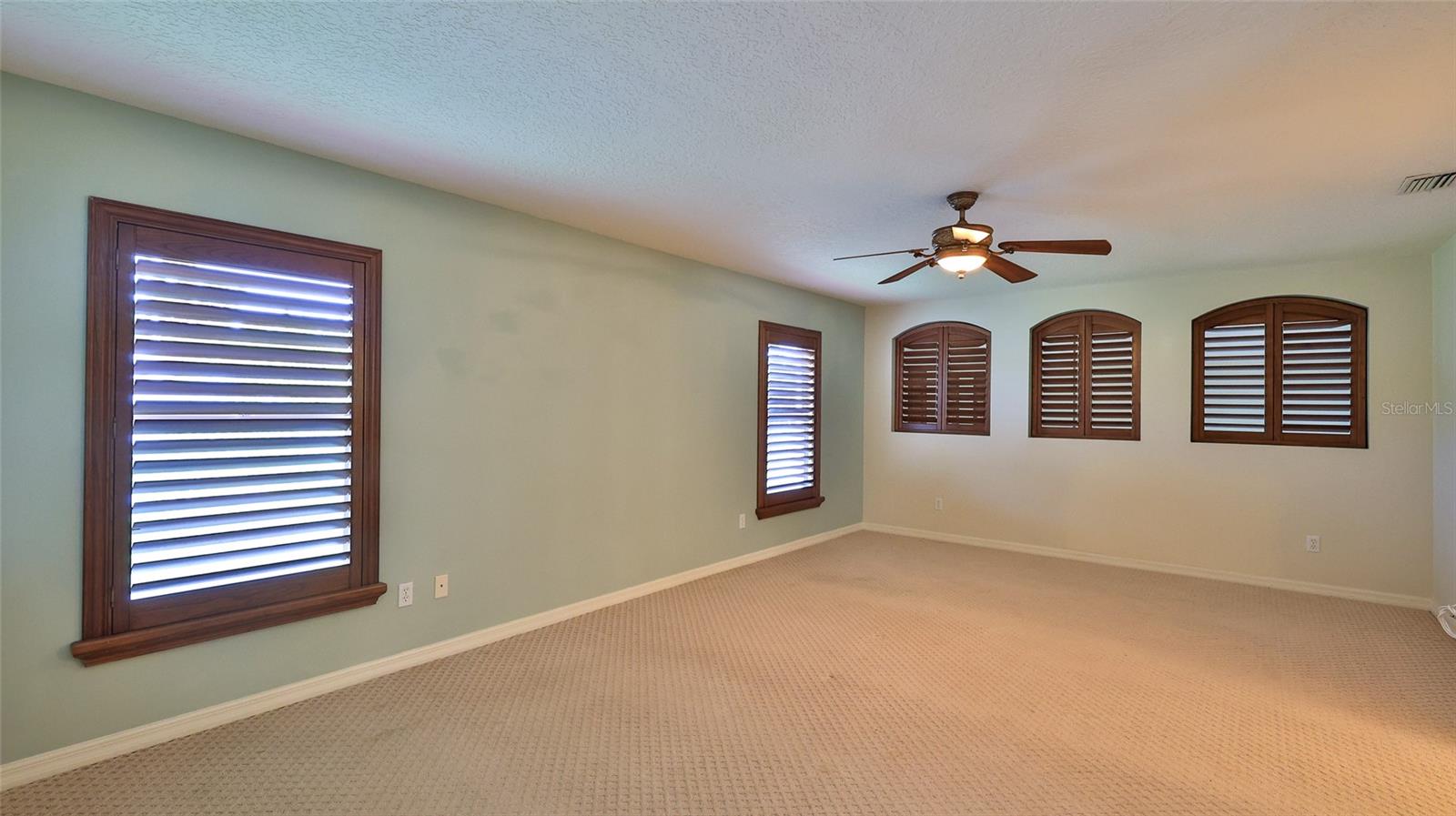 Image 27 of 53 For 2271 Candlewood Lane