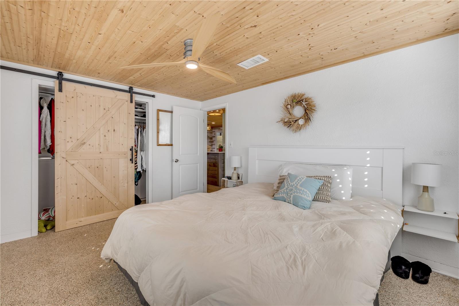 Image 31 of 52 For 308 Normandy Avenue