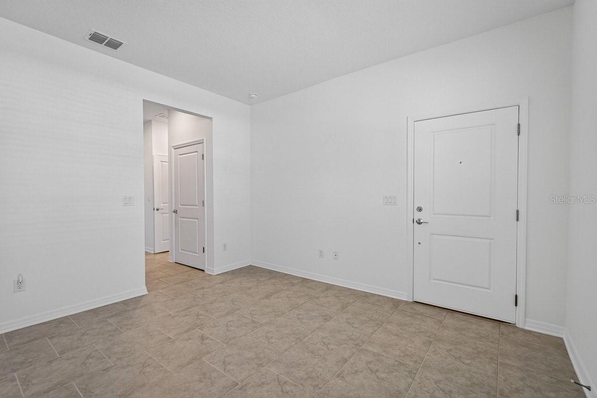 Image 24 of 44 For 2607 Hoptree Lane