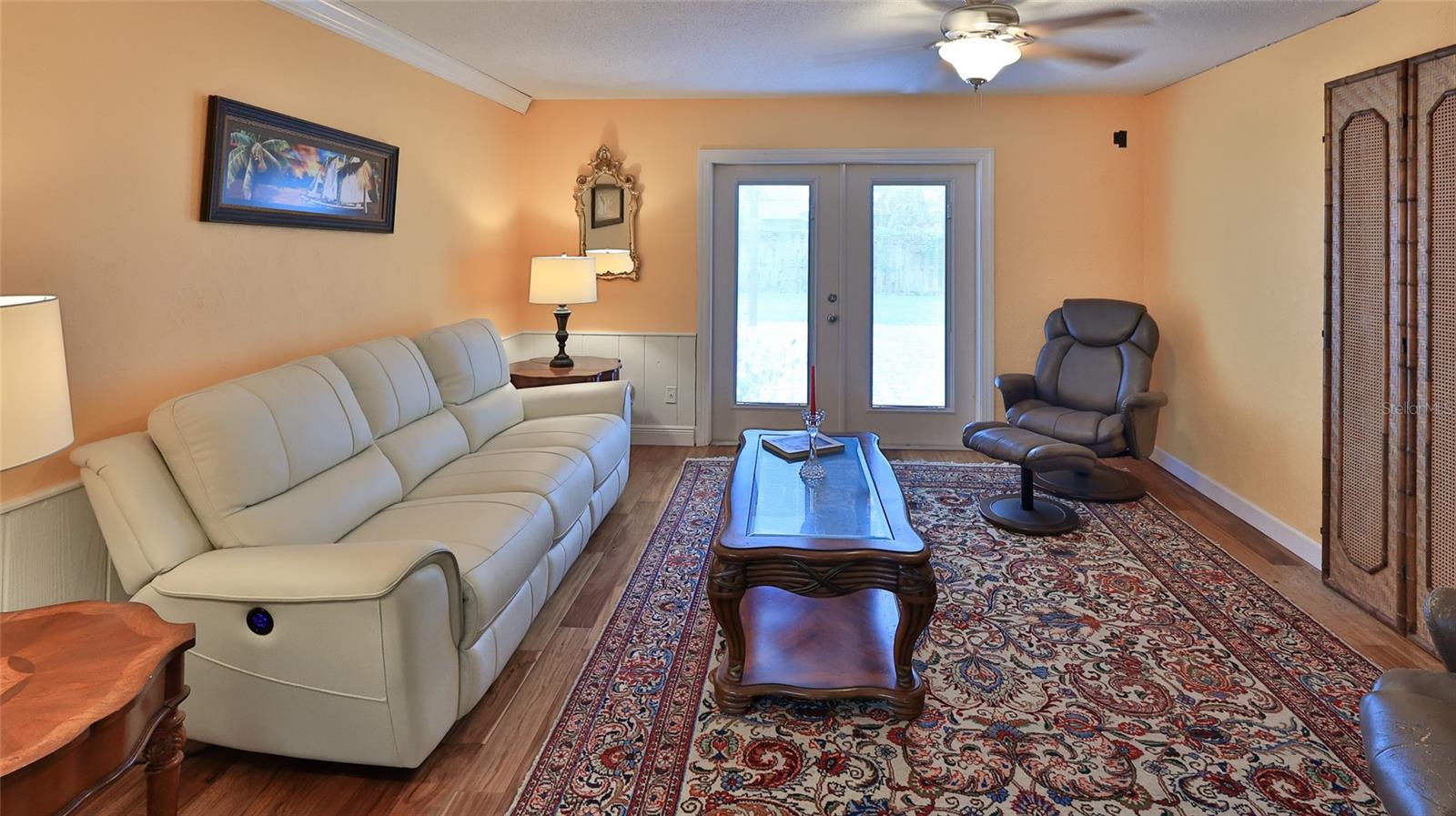 Image 12 of 44 For 1602 Riverside Drive