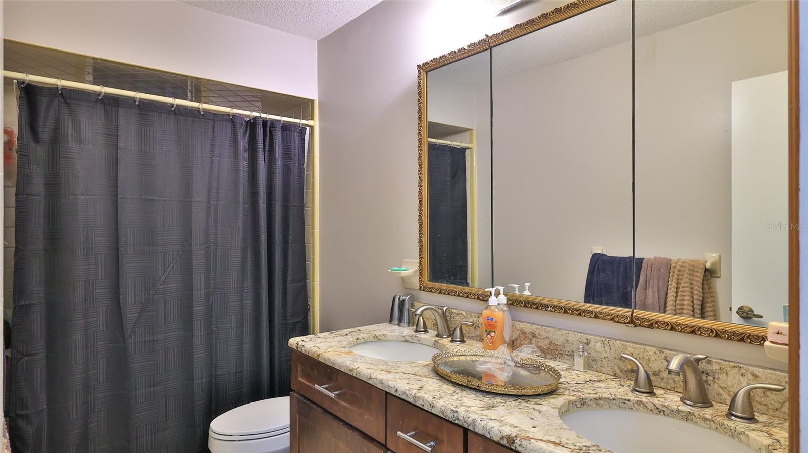 Image 14 of 44 For 1602 Riverside Drive