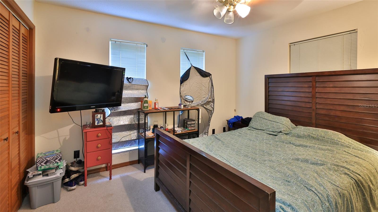 Image 17 of 44 For 1602 Riverside Drive