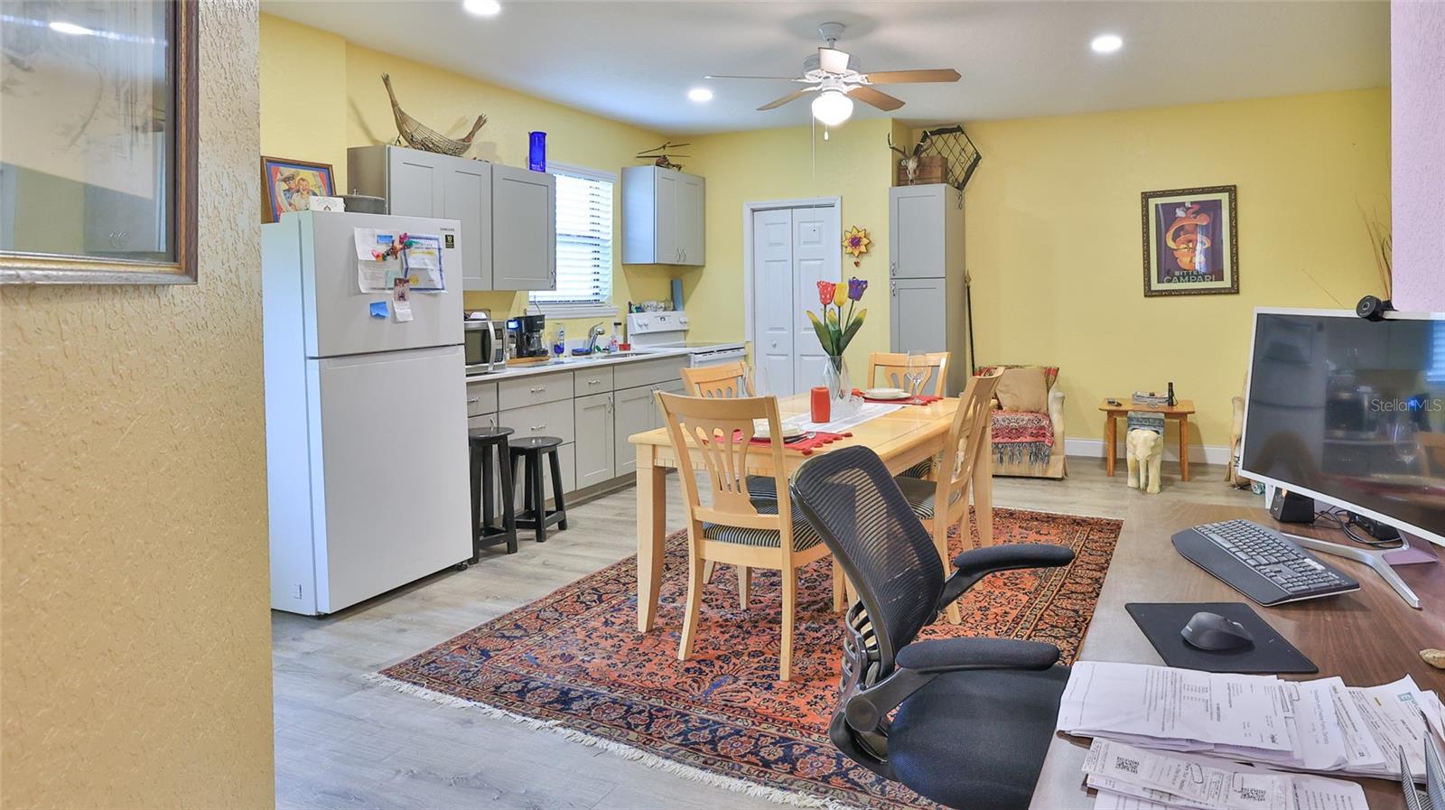 Image 22 of 44 For 1602 Riverside Drive