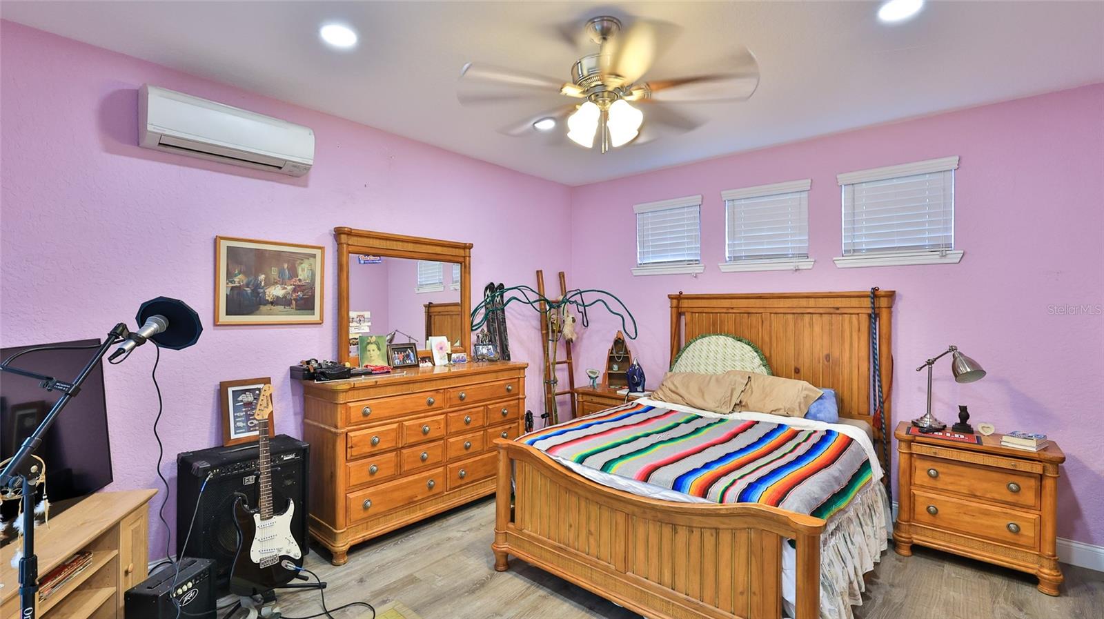 Image 25 of 44 For 1602 Riverside Drive