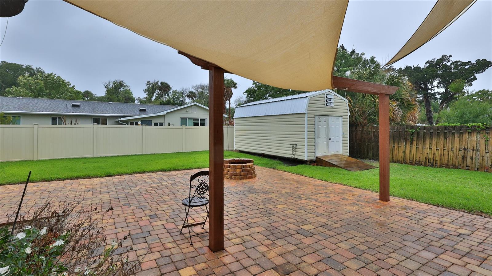 Image 38 of 44 For 1602 Riverside Drive