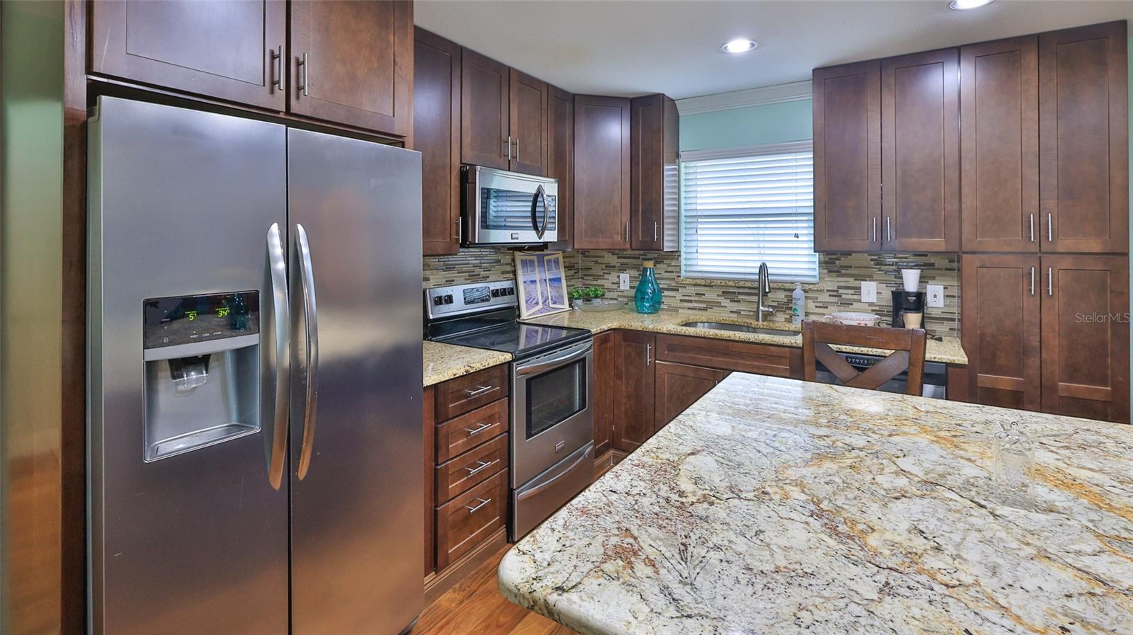 Image 9 of 44 For 1602 Riverside Drive