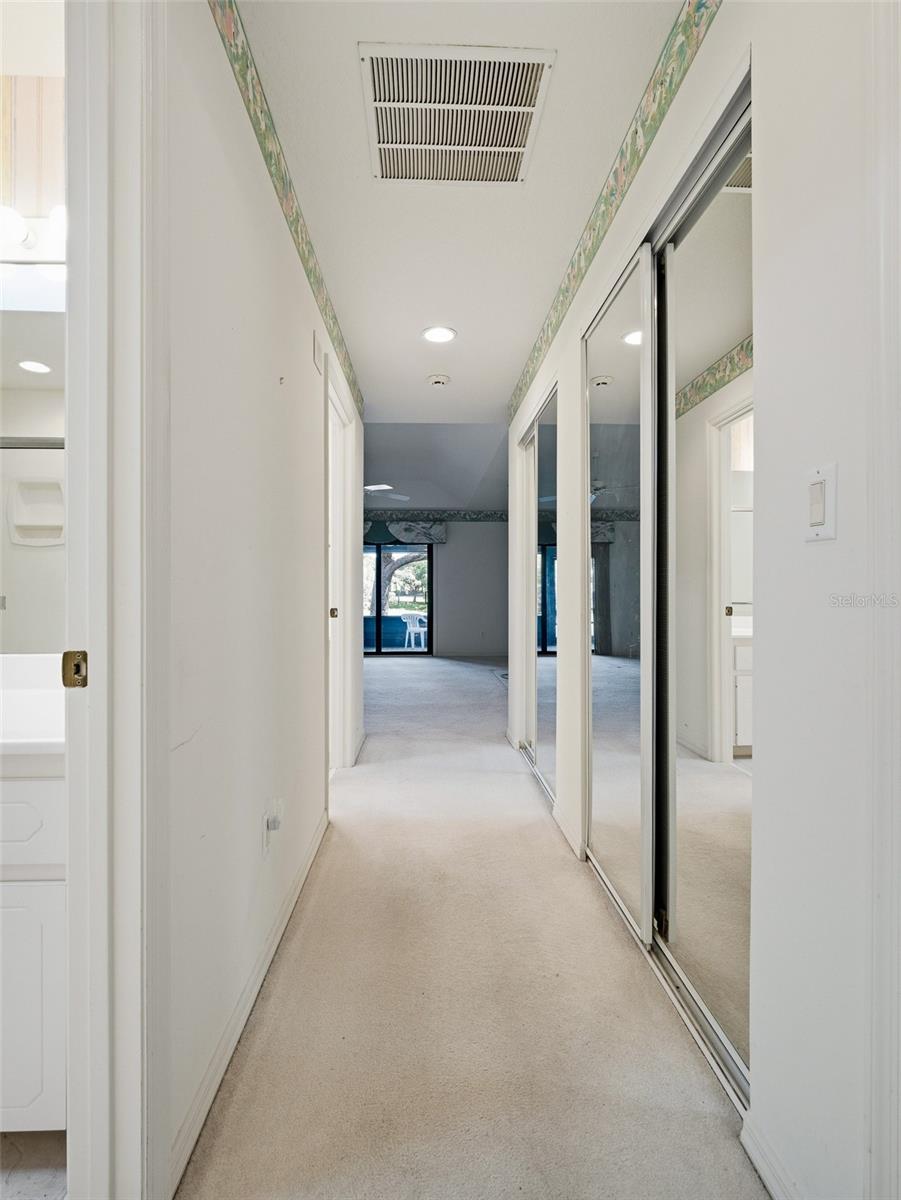 Image 39 of 63 For 1107 Loch Lomond Court