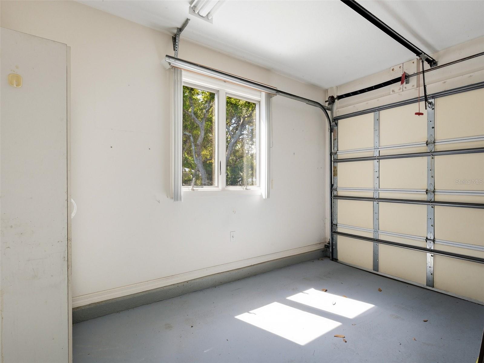 Image 55 of 63 For 1107 Loch Lomond Court