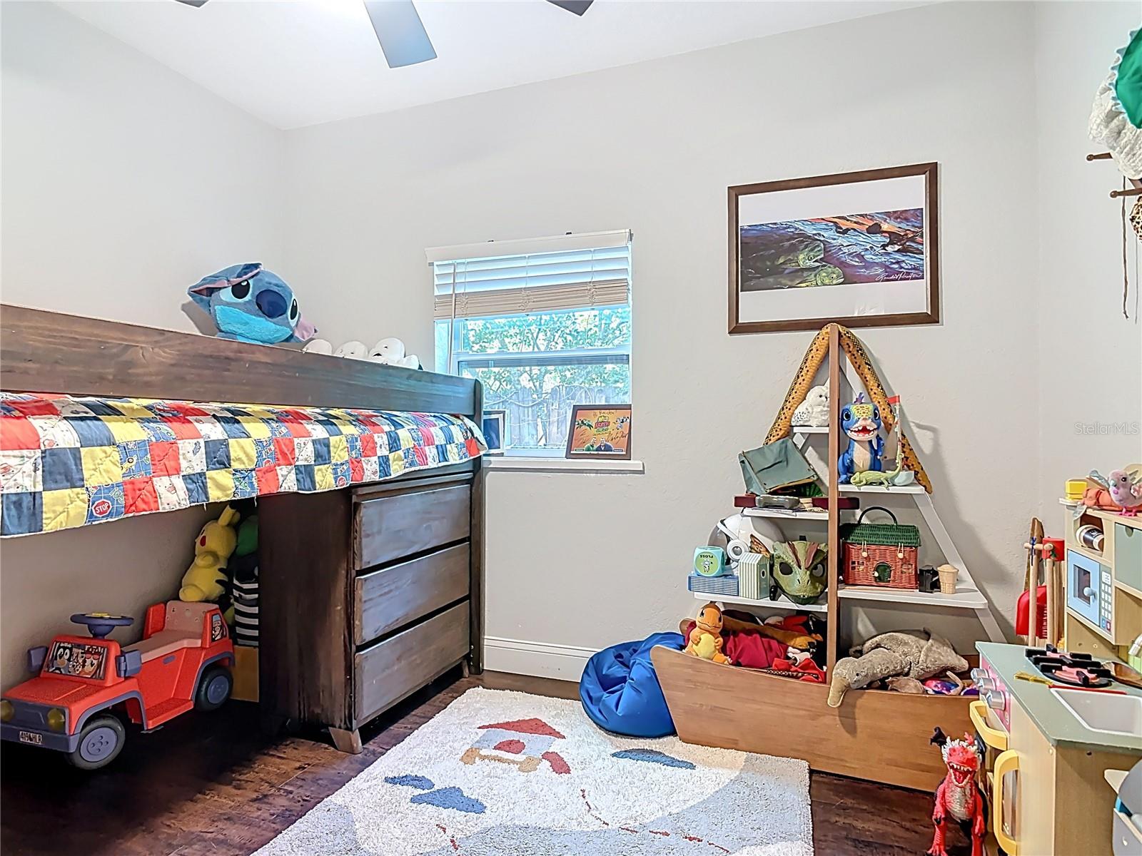 Image 16 of 37 For 1865 Pioneer Trail