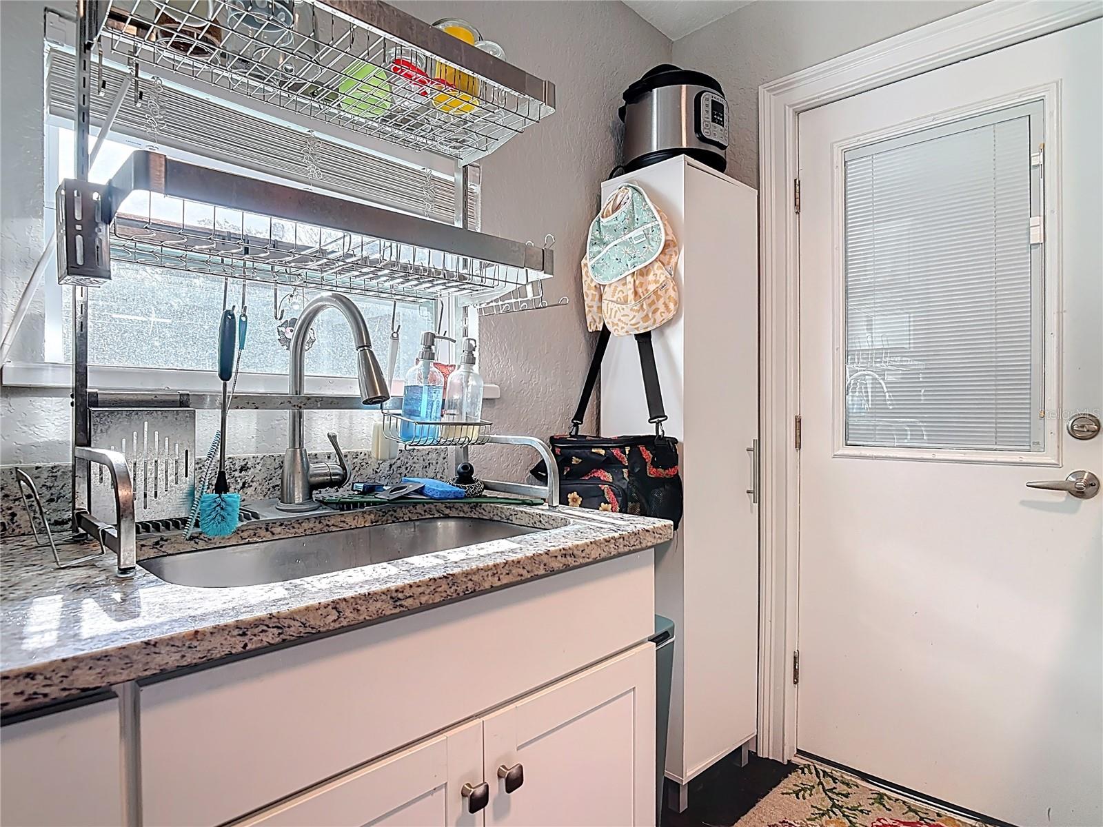 Image 9 of 37 For 1865 Pioneer Trail