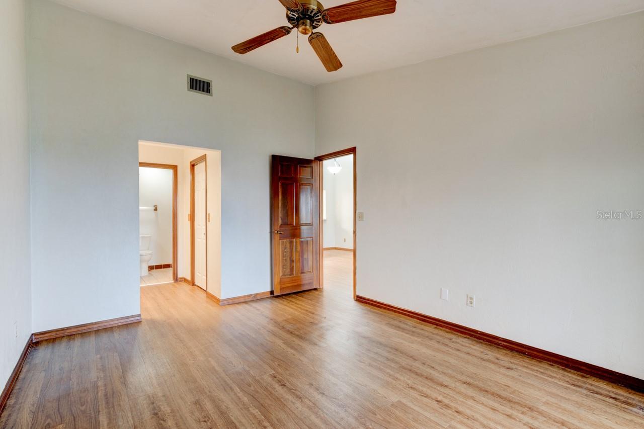 Image 14 of 22 For 1262 Charter Oaks Circle None