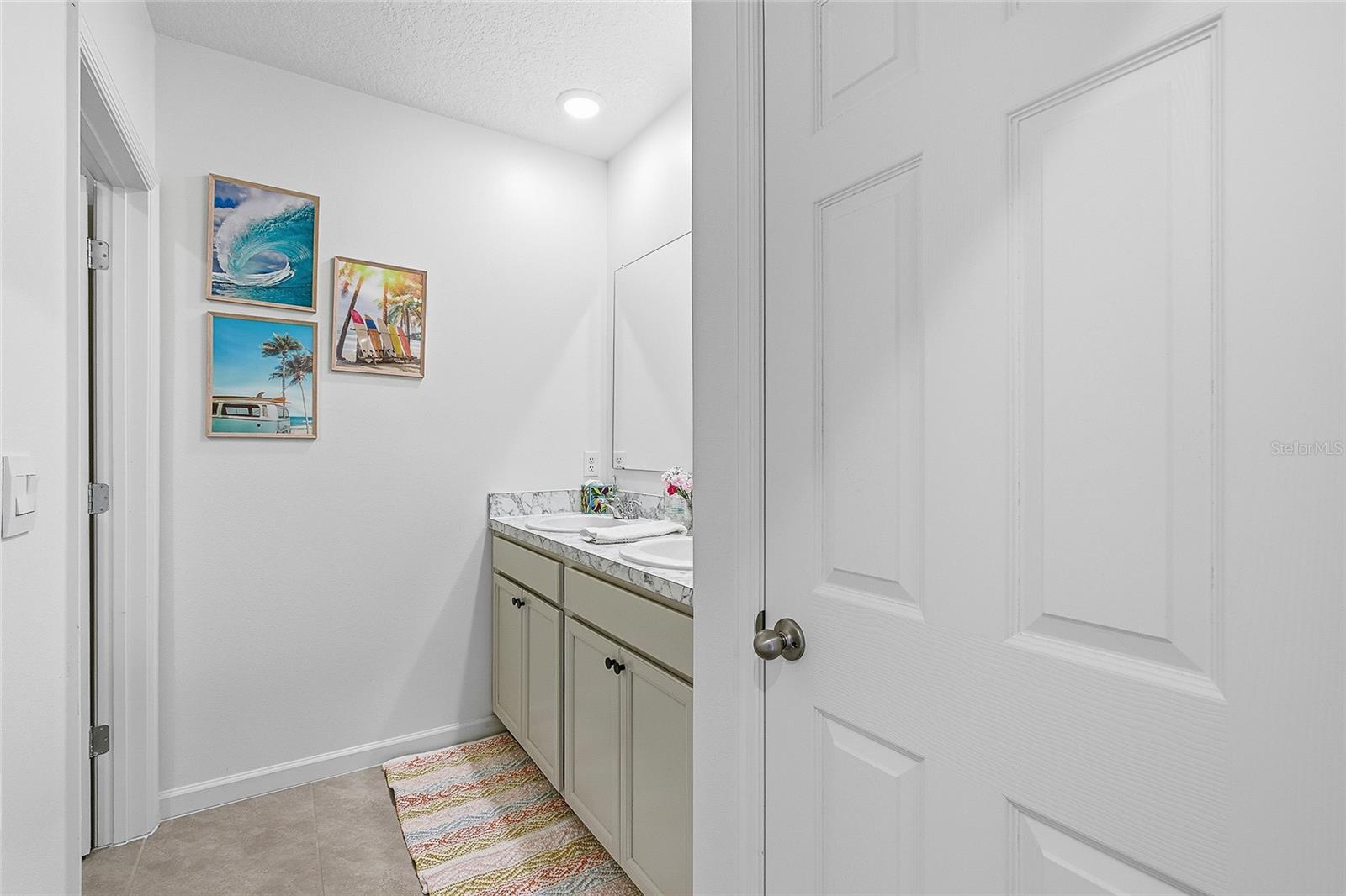 Image 43 of 68 For 4872 Talbot Boulevard