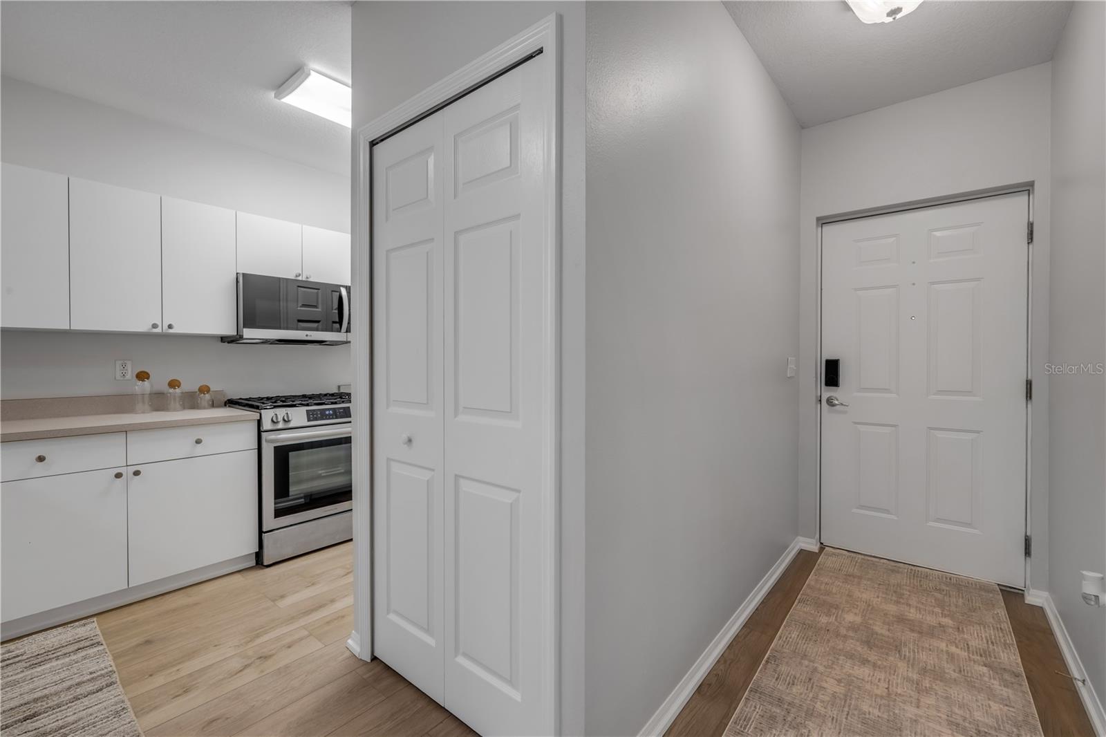 Image 12 of 42 For 132 Turnbull Villas Circle