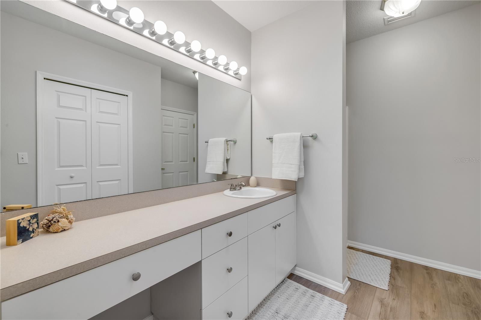 Image 25 of 42 For 132 Turnbull Villas Circle