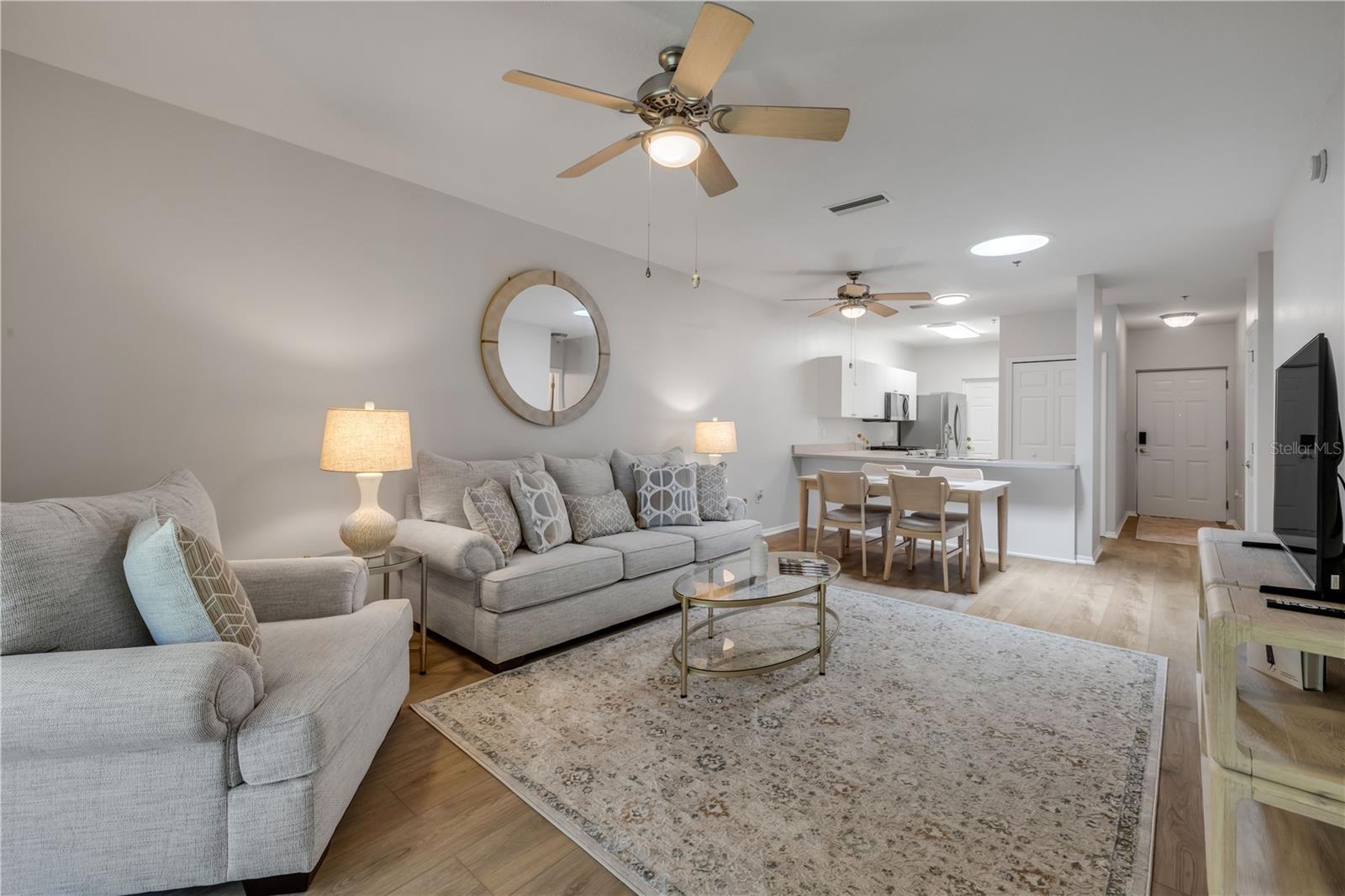 Image 6 of 42 For 132 Turnbull Villas Circle