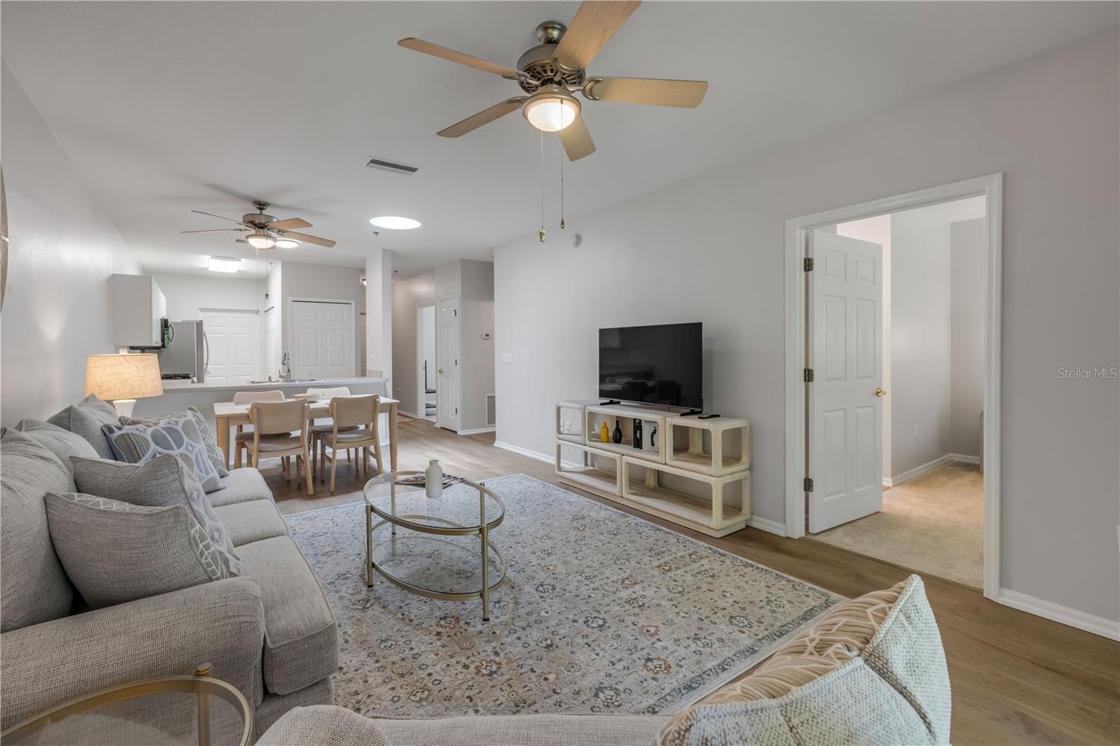 Image 7 of 42 For 132 Turnbull Villas Circle