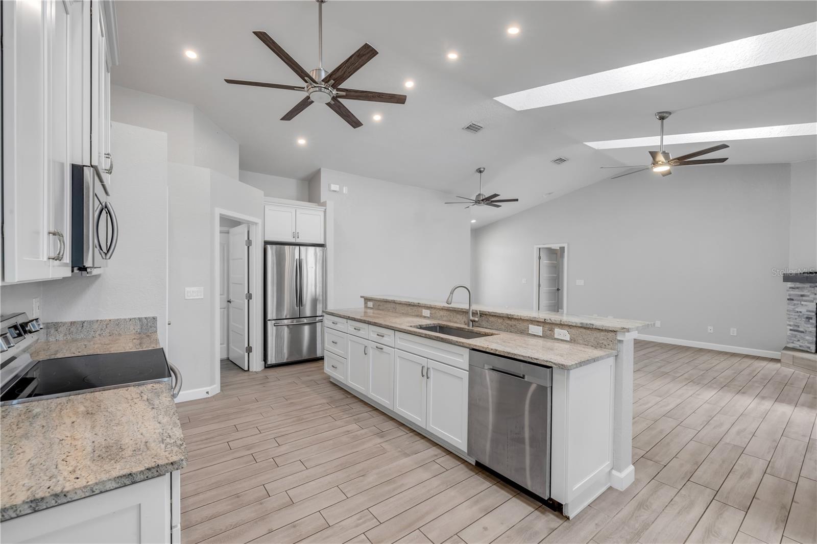 Image 13 of 53 For 10 Cunningham Drive