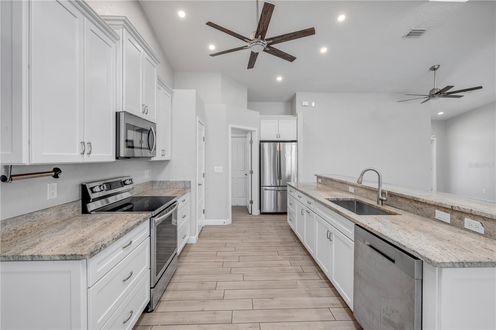 Image 14 of 53 For 10 Cunningham Drive