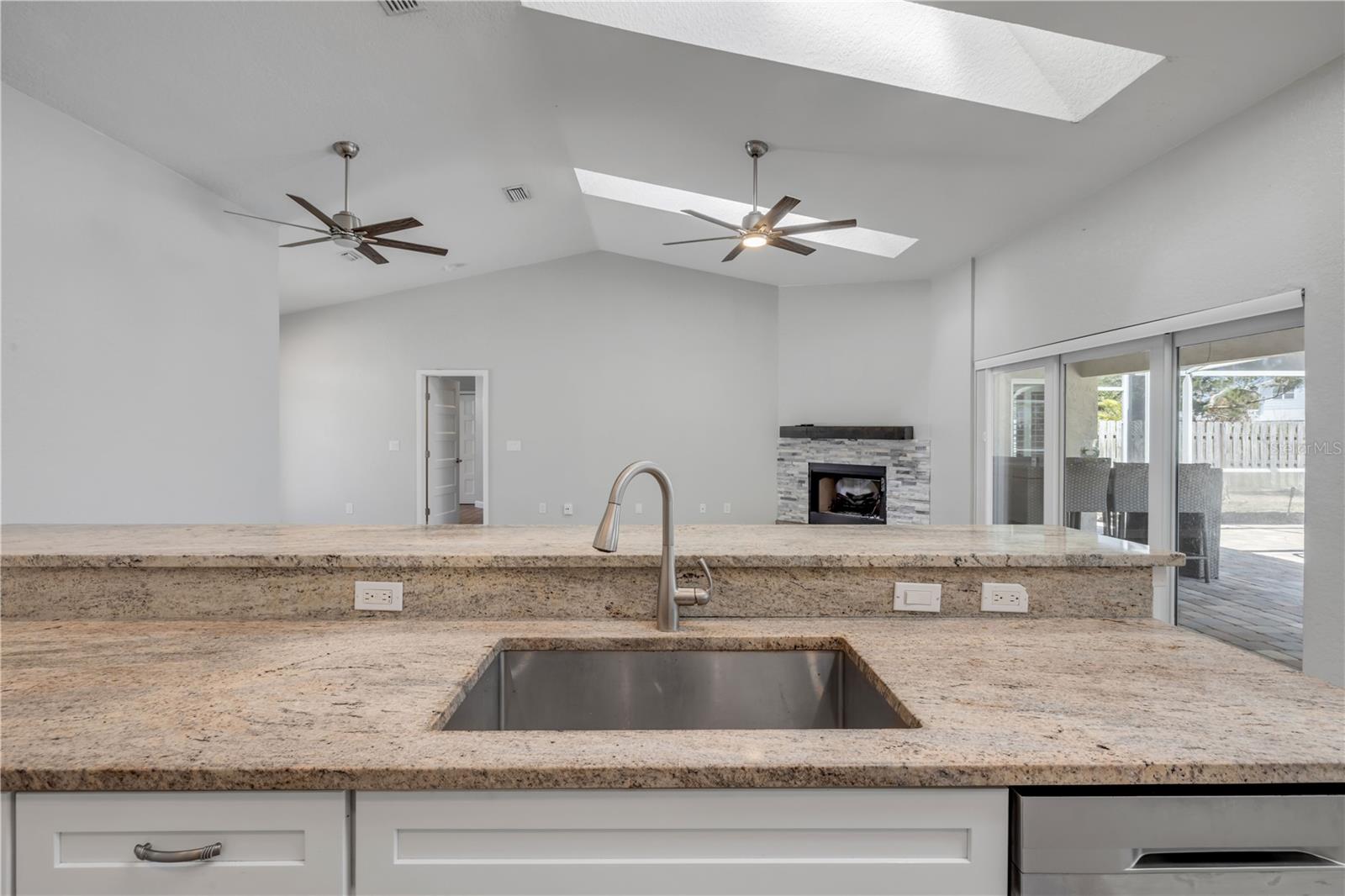 Image 18 of 53 For 10 Cunningham Drive