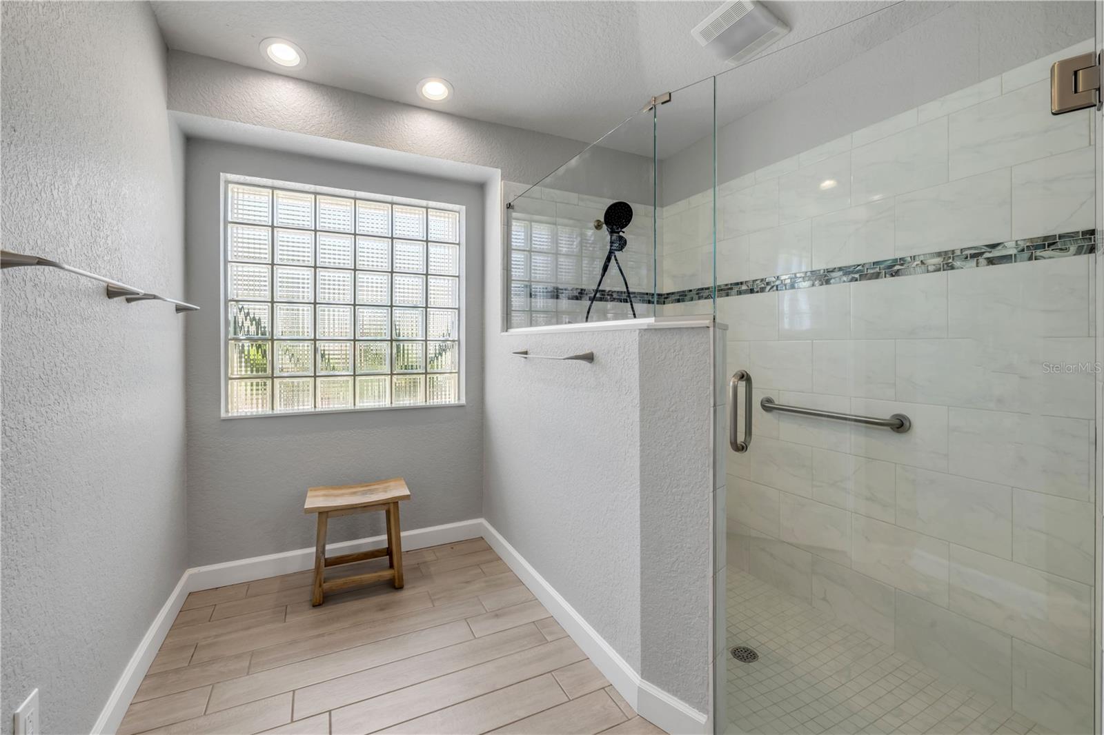 Image 31 of 53 For 10 Cunningham Drive