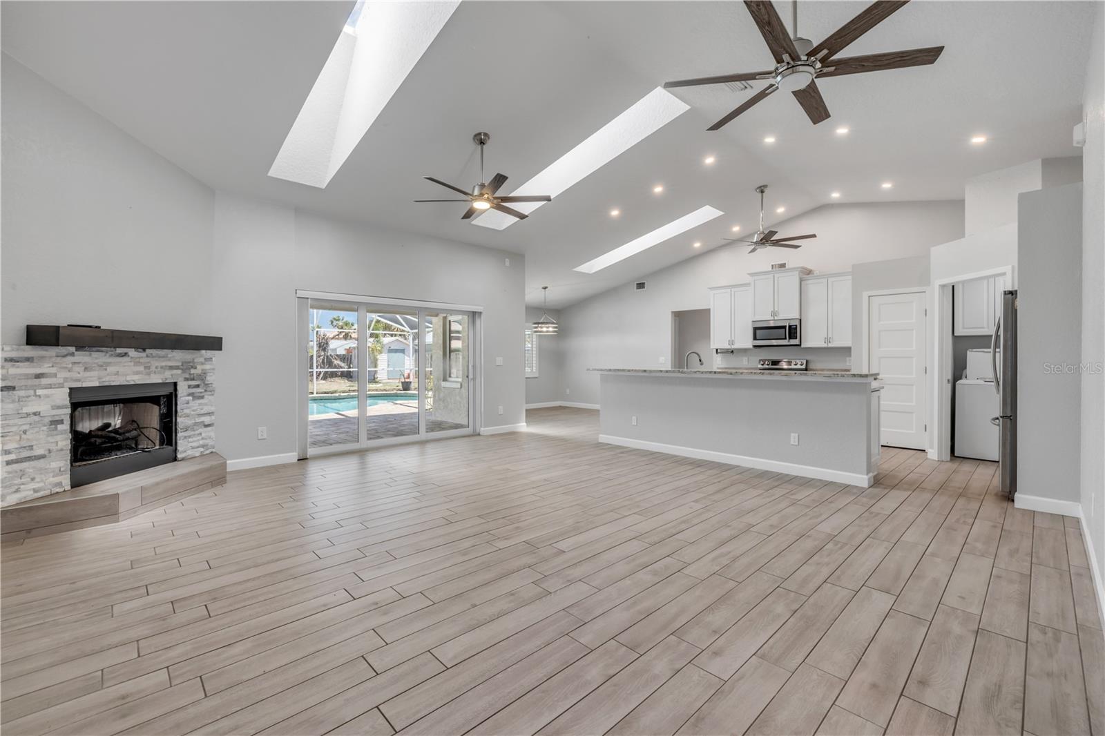 Image 7 of 53 For 10 Cunningham Drive