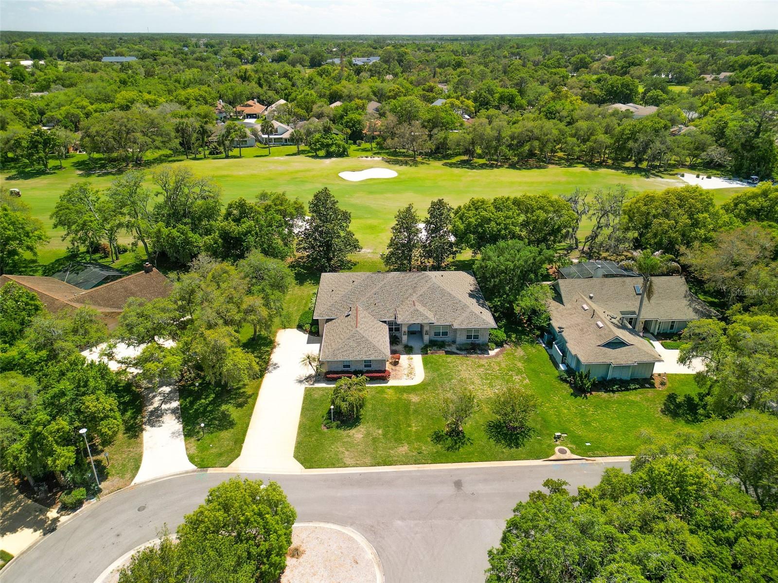 Image 52 of 69 For 552 Bottlebrush Court