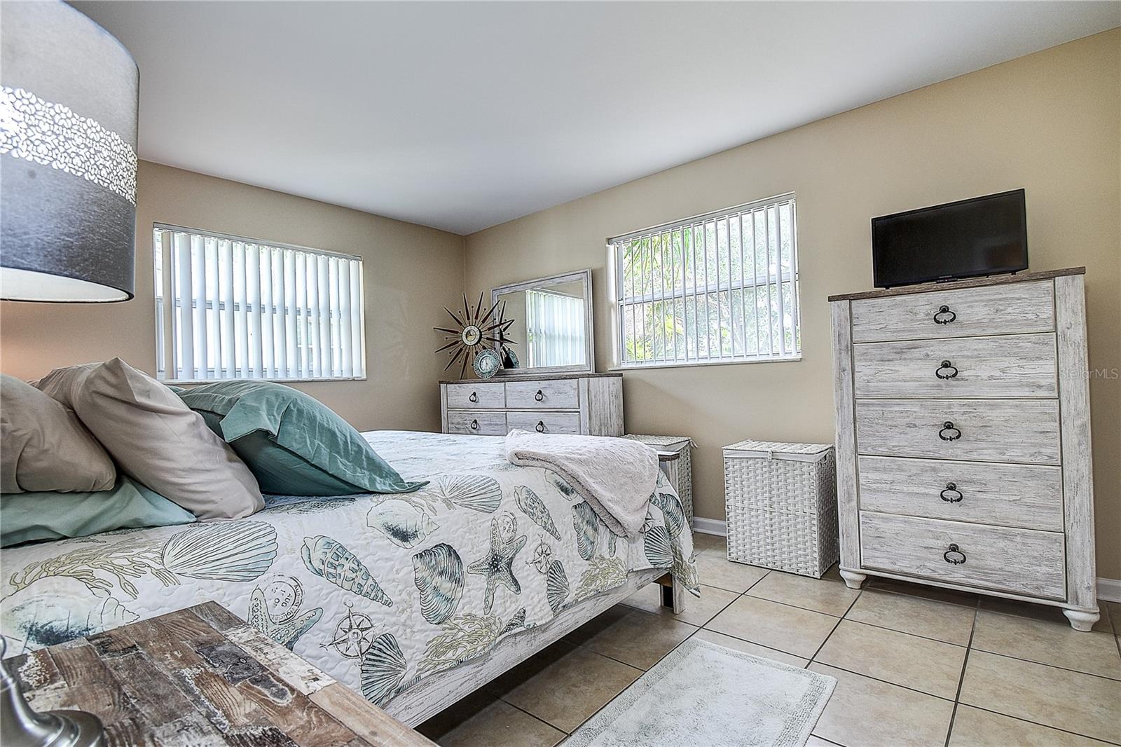 Image 13 of 25 For 641 Cork Street