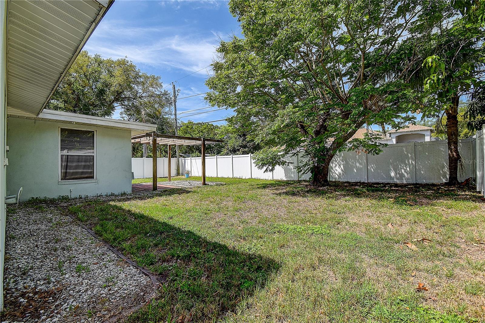 Image 21 of 25 For 641 Cork Street