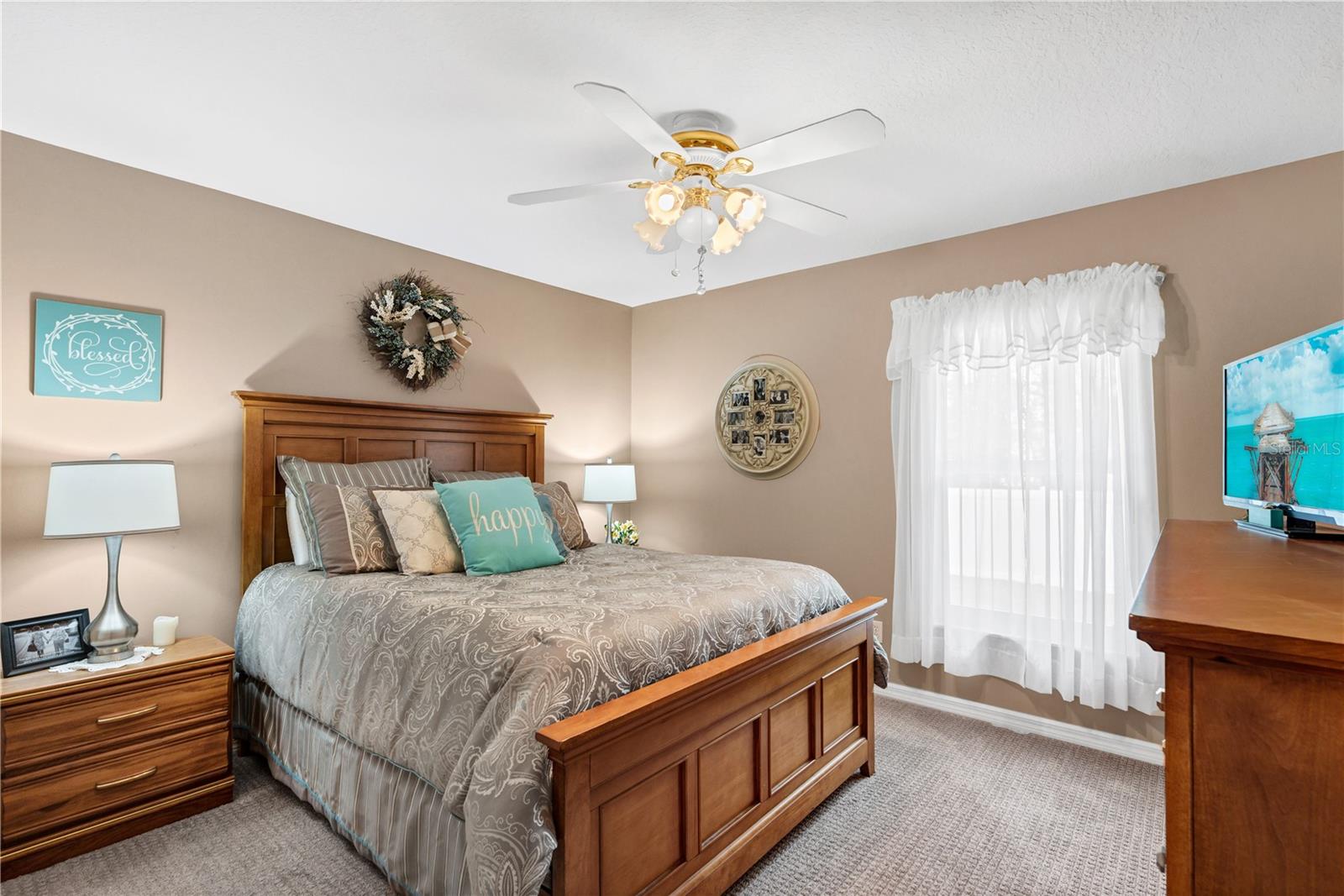 Image 17 of 31 For 825 Wooddusk Drive