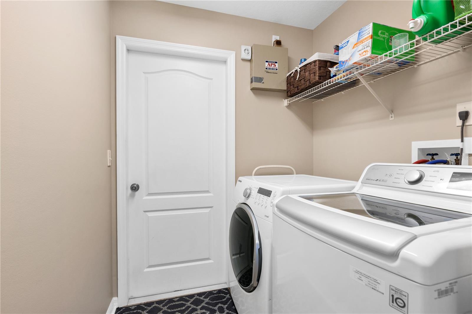 Image 22 of 31 For 825 Wooddusk Drive