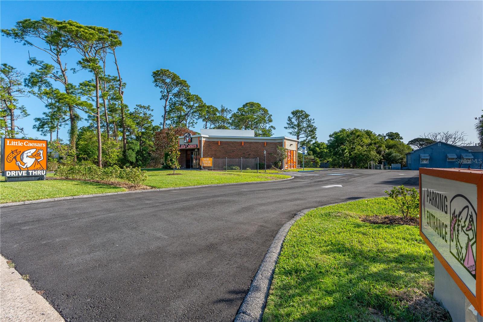 Image 16 of 29 For 1015 Ridgewood Avenue