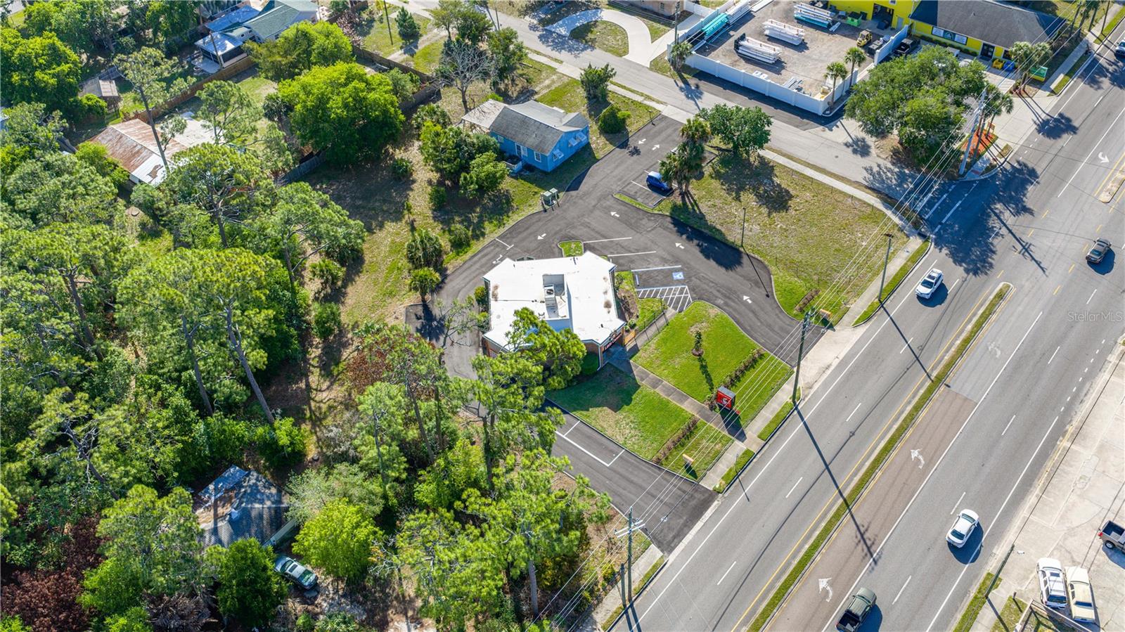 Image 22 of 29 For 1015 Ridgewood Avenue