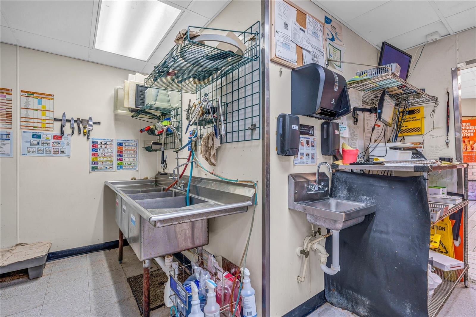 Image 6 of 29 For 1015 Ridgewood Avenue