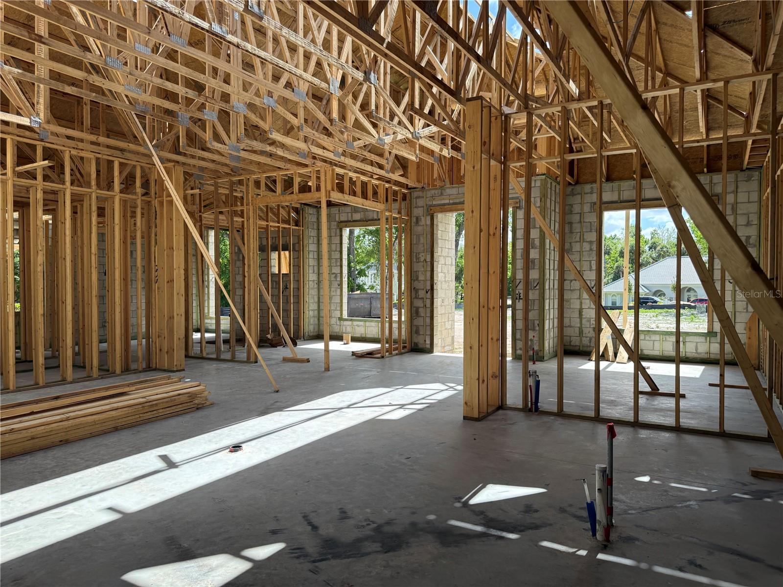 Image 4 of 7 For 35 Broadriver Road