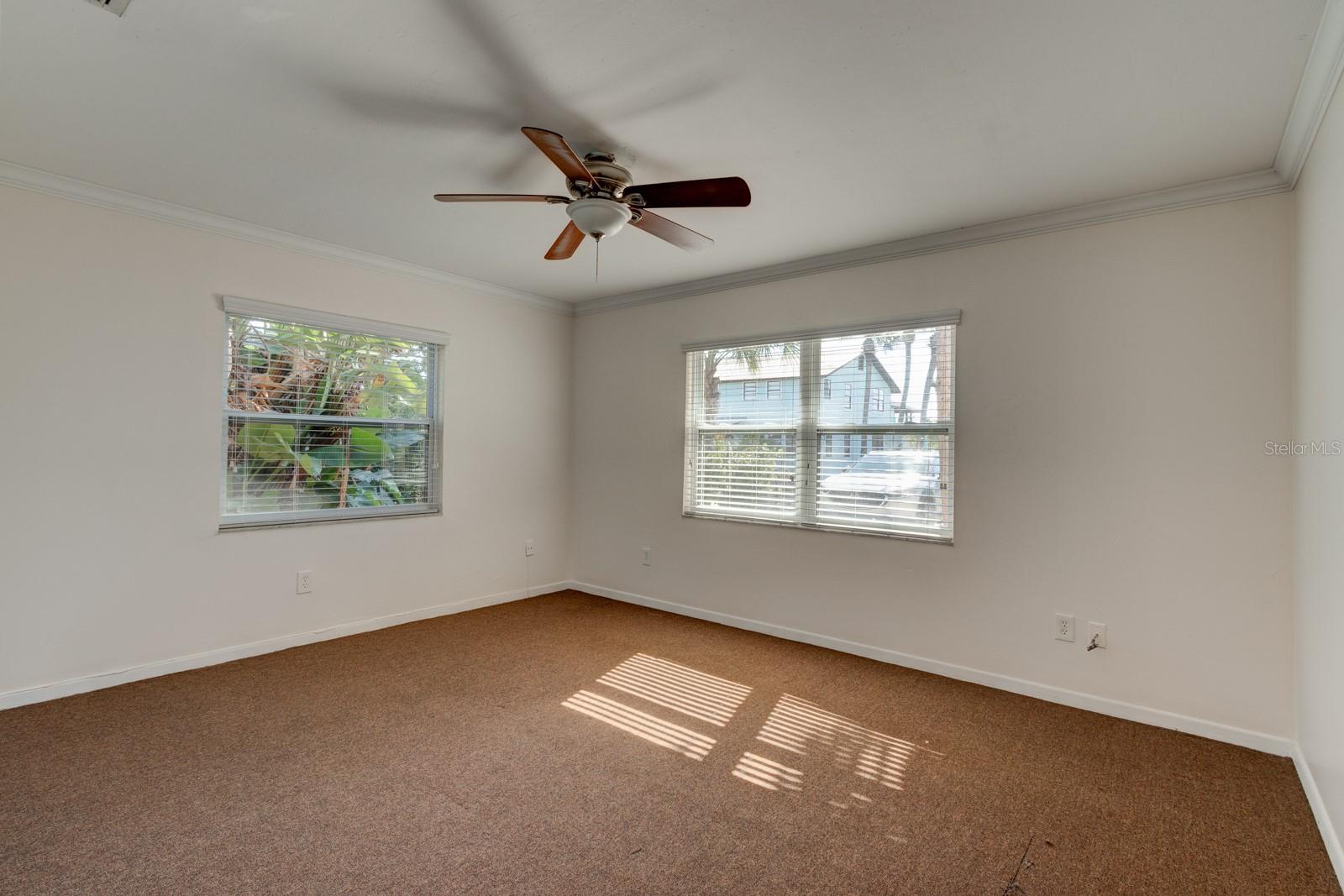 Image 17 of 30 For 712-714 Oakwood Avenue