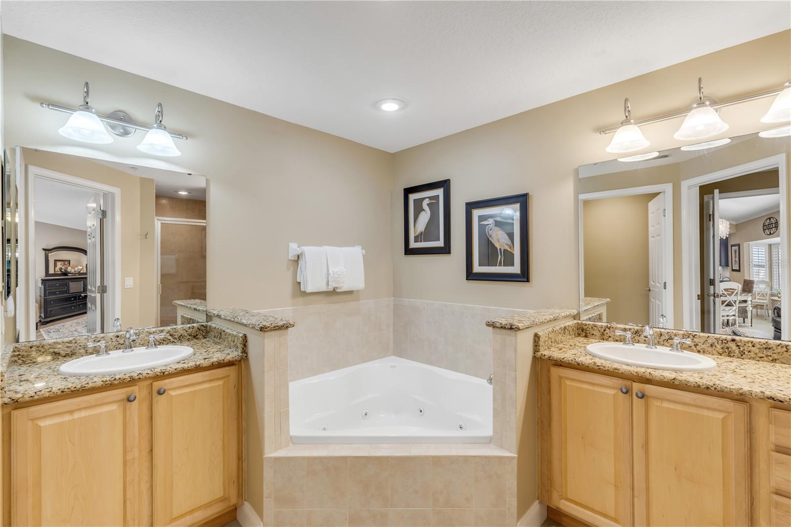 Image 32 of 59 For 701 Atlantic Avenue 203